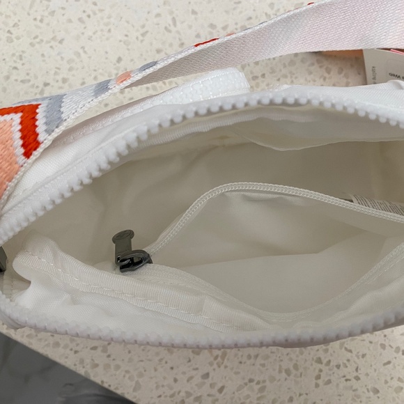 Kipling Albena Small Crossbody Shoulder Bag - Picture 7 of 8